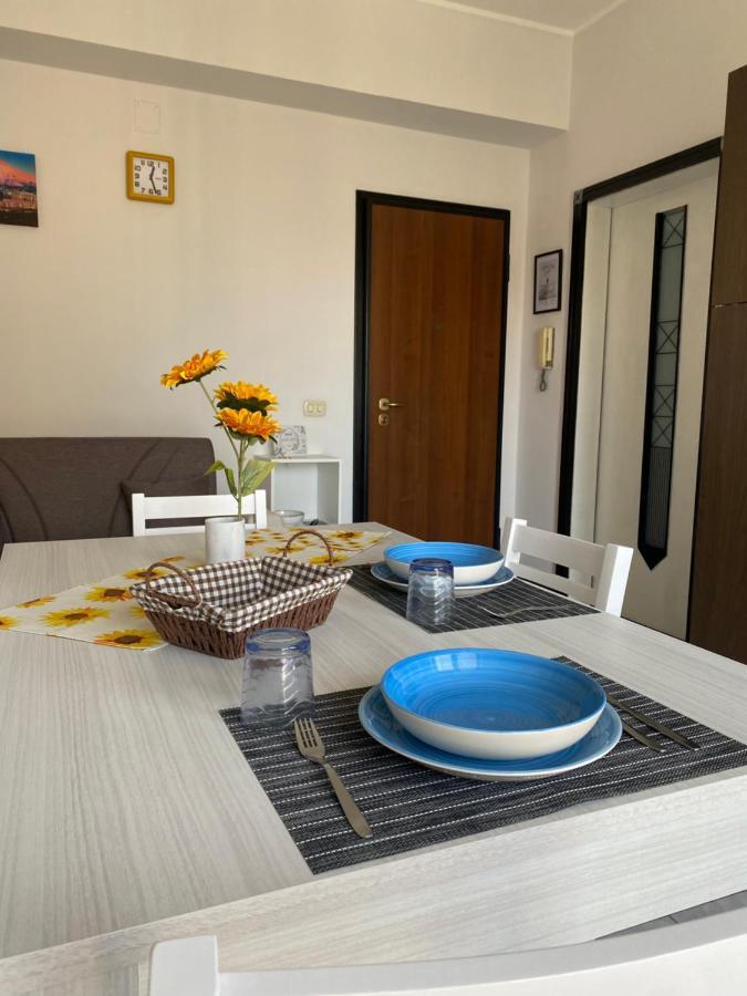 Il Girasole Apartment Catania Bagian luar foto