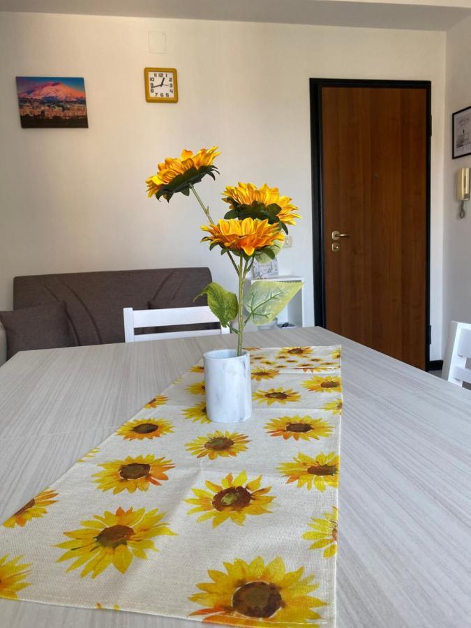 Il Girasole Apartment Catania Bagian luar foto